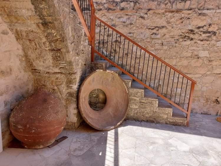 Thalassovouni Traditional House In The Center Of The Village Vouni Exterior foto